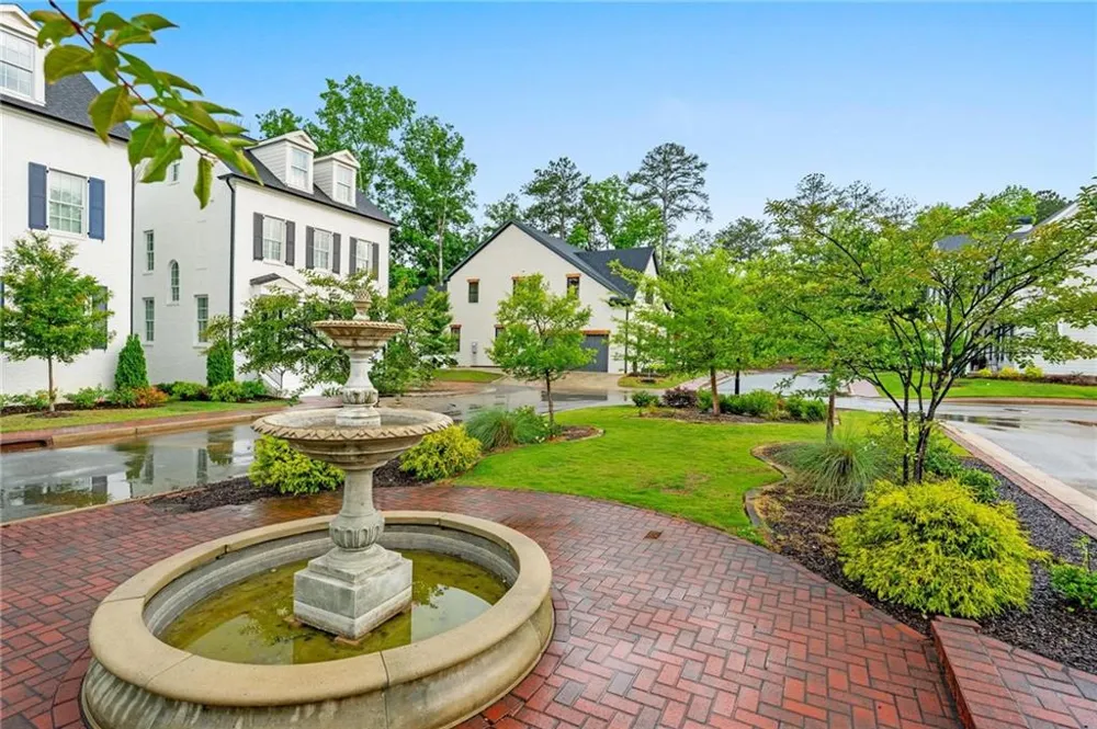 910 Laurel Brooke Avenue Peachtree City, GA 30269
