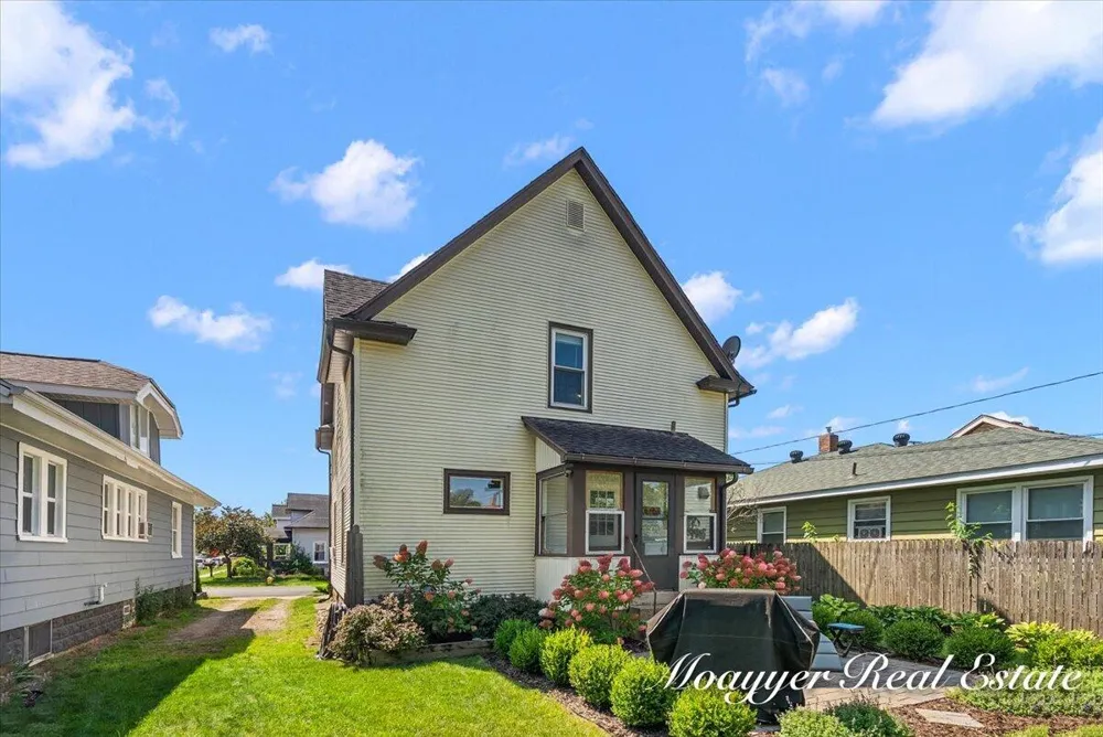1219 Hudson Street SW Wyoming, MI 49509
