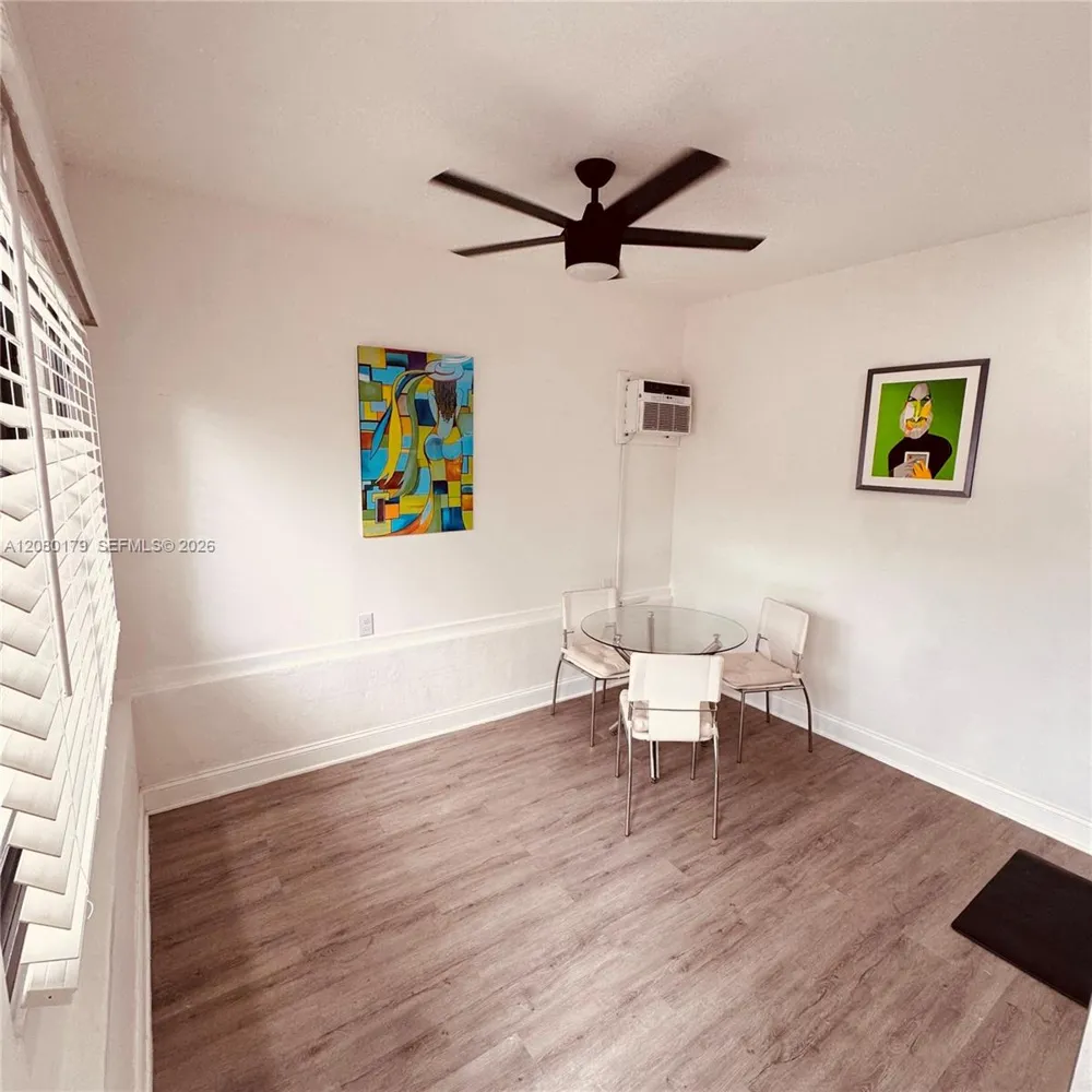 12037 NW 8th Ave North Miami, FL 33168