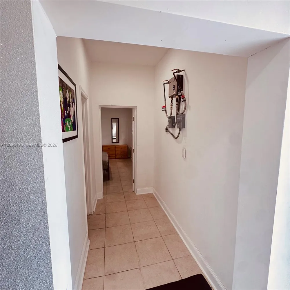 12037 NW 8th Ave North Miami, FL 33168