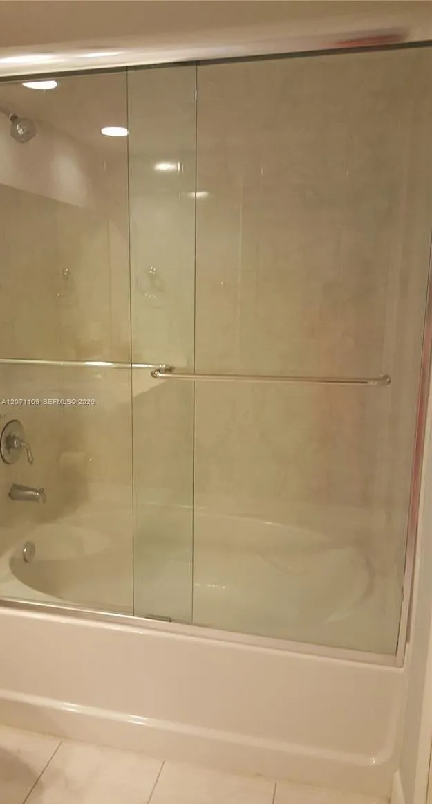 18800 NE 29th Ave #827 Aventura, FL 33180
