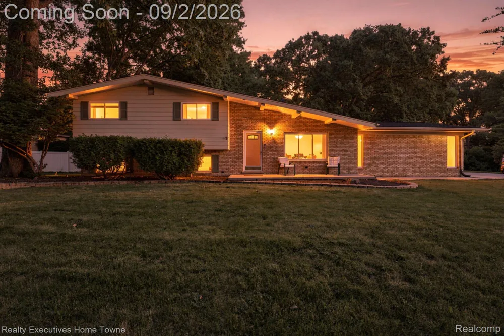 46500 Cypress Street Shelby Charter Township, MI 48315