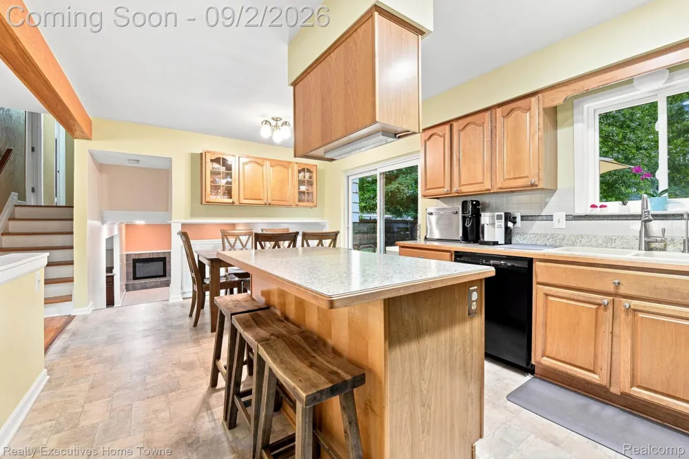 46500 Cypress Street Shelby Charter Township, MI 48315