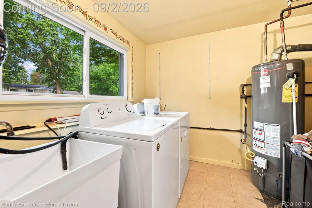 46500 Cypress Street Shelby Charter Township, MI 48315
