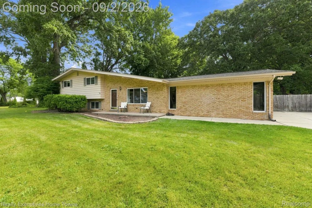 46500 Cypress Street Shelby Charter Township, MI 48315