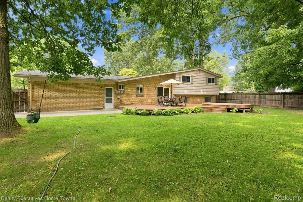46500 Cypress Street Shelby Charter Township, MI 48315