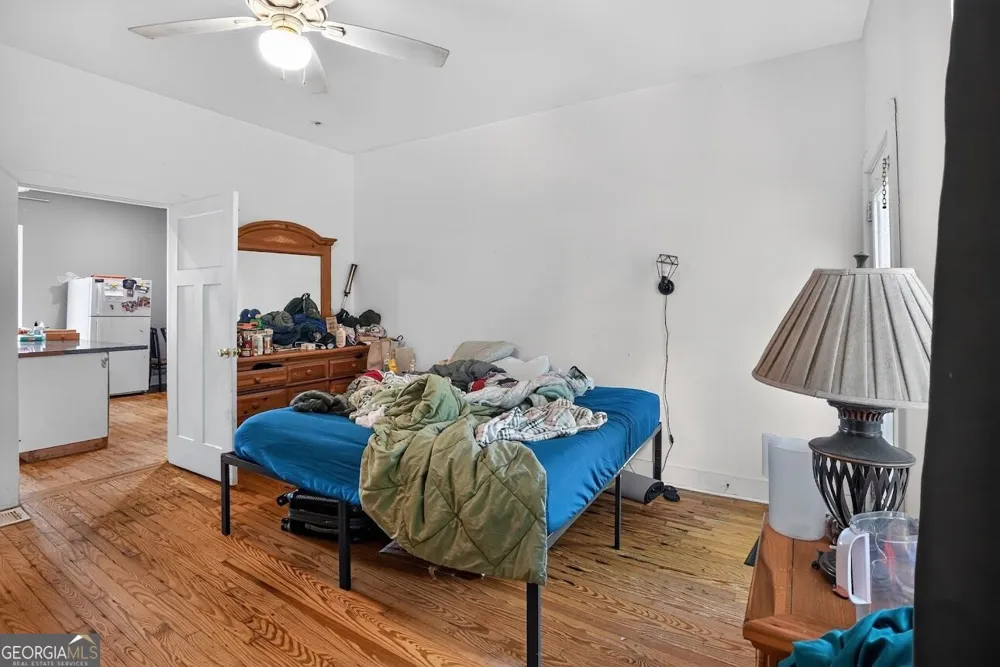5 Spruce ST Porterdale, GA 30014