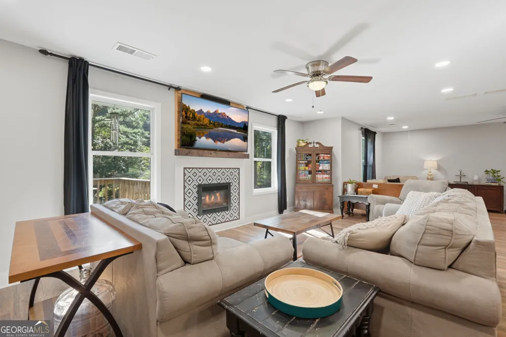 5314 Sugar Ridge DR Buford, GA 30518