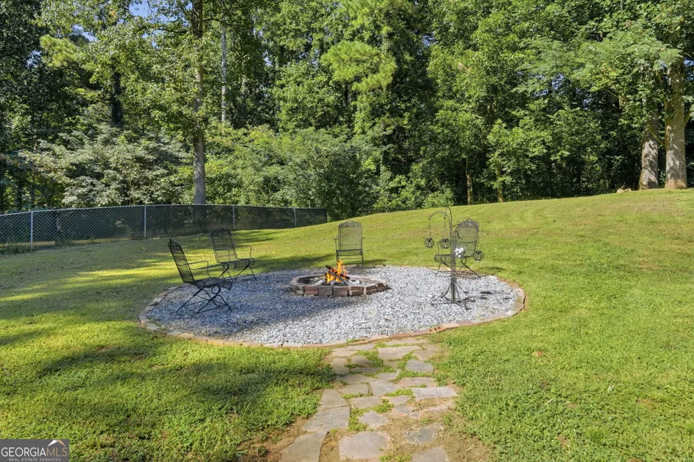 5314 Sugar Ridge DR Buford, GA 30518