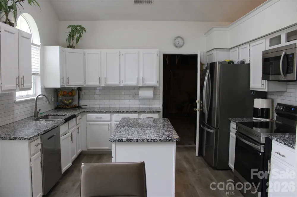 7508 Blythwood Lane Charlotte, NC 28227