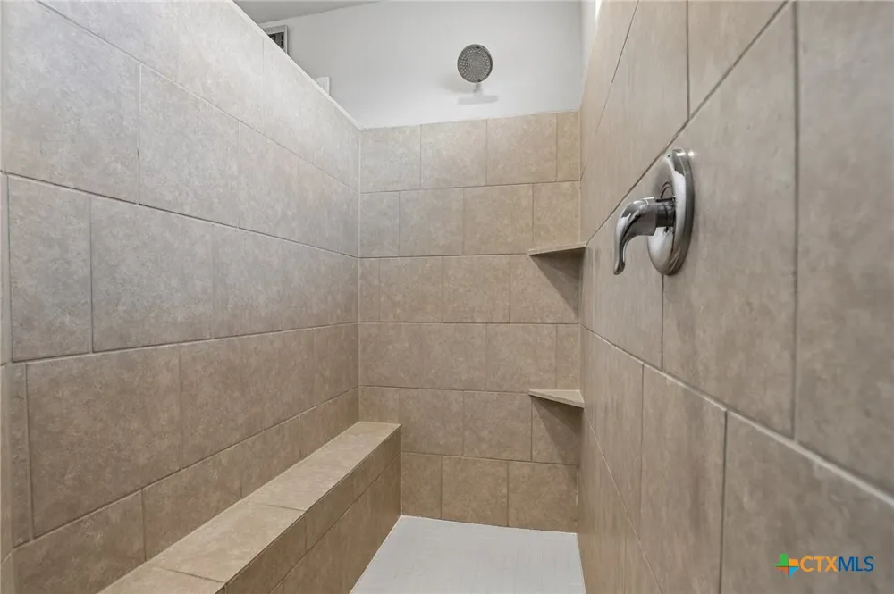 6063 Ballast Trail New Braunfels, TX 78132
