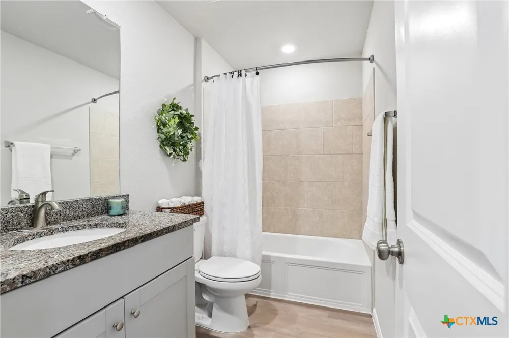 6063 Ballast Trail New Braunfels, TX 78132