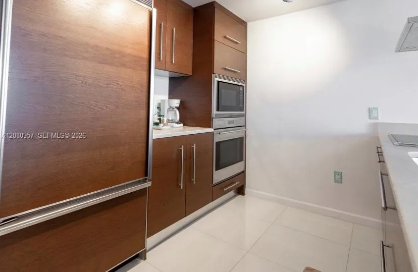 485 Brickell Ave #2606 Miami, FL 33131