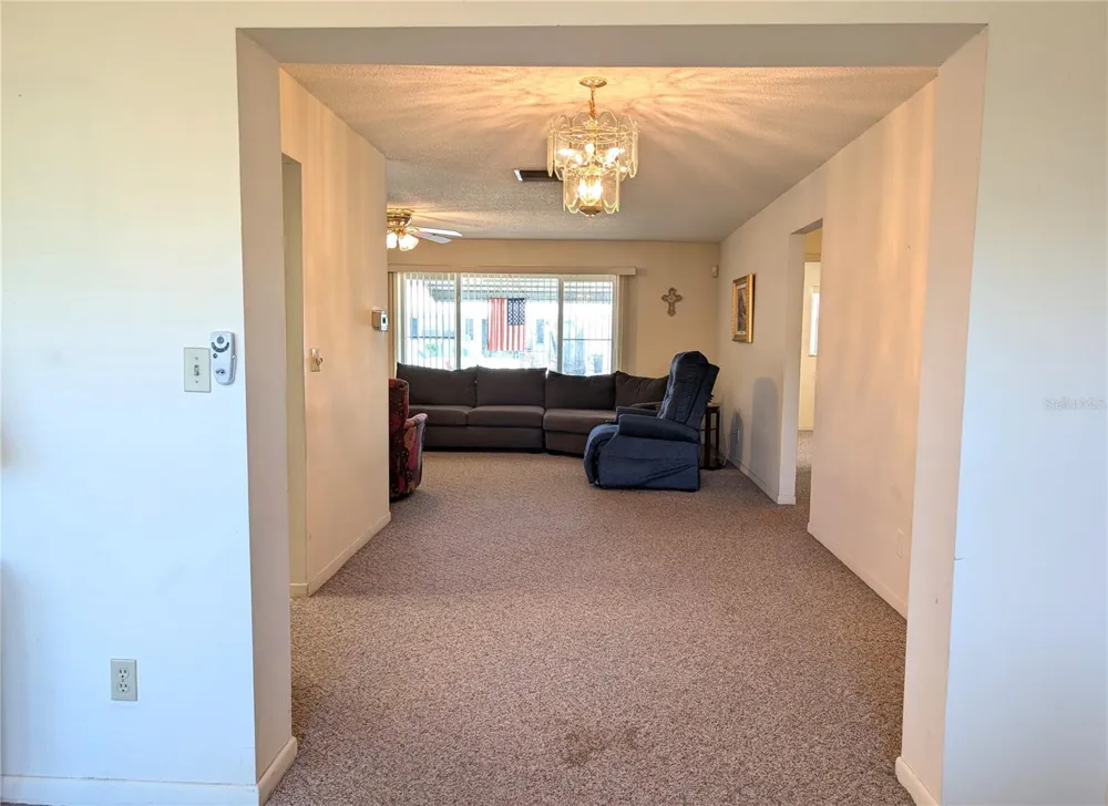 10139 44TH WAY Pinellas Park, FL 33782