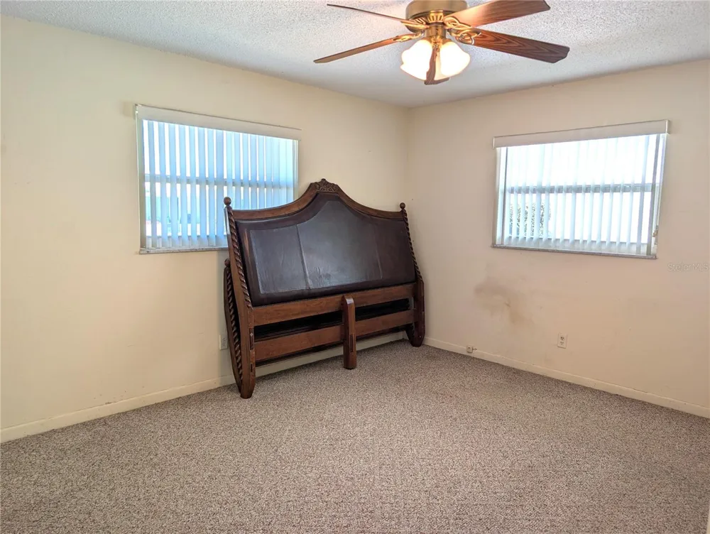 10139 44TH WAY Pinellas Park, FL 33782