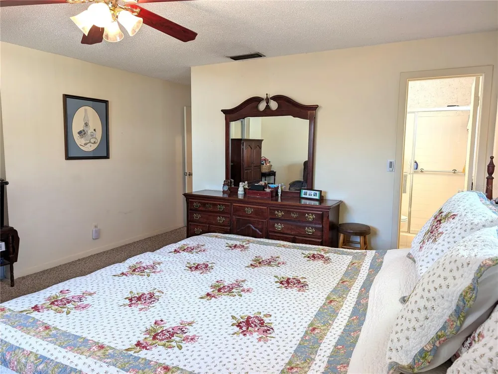 10139 44TH WAY Pinellas Park, FL 33782