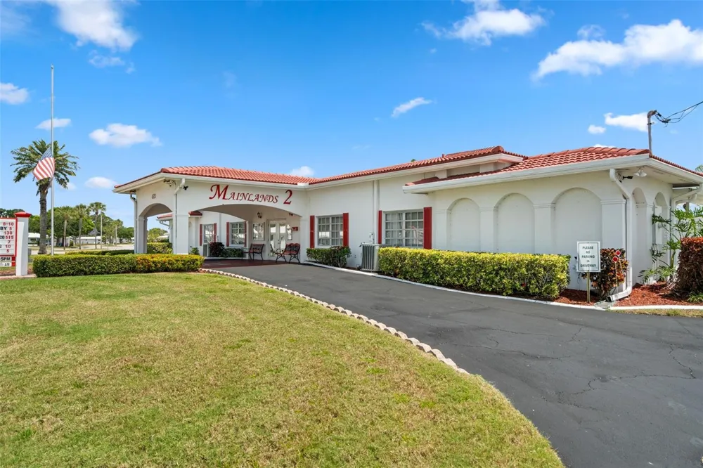 10139 44TH WAY Pinellas Park, FL 33782