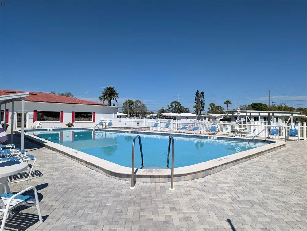 10139 44TH WAY Pinellas Park, FL 33782