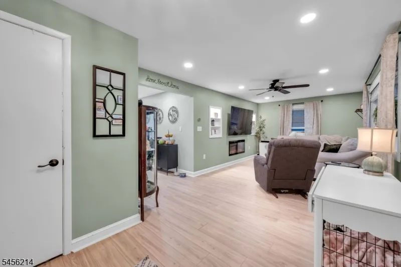 97 Bliss Blvd Pohatcong, NJ 08865