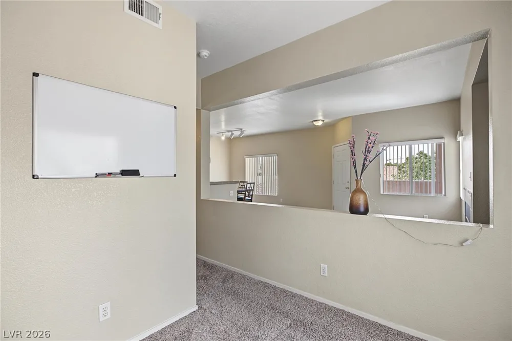 251 S Green Valley Parkway #4122 Henderson, NV 89012