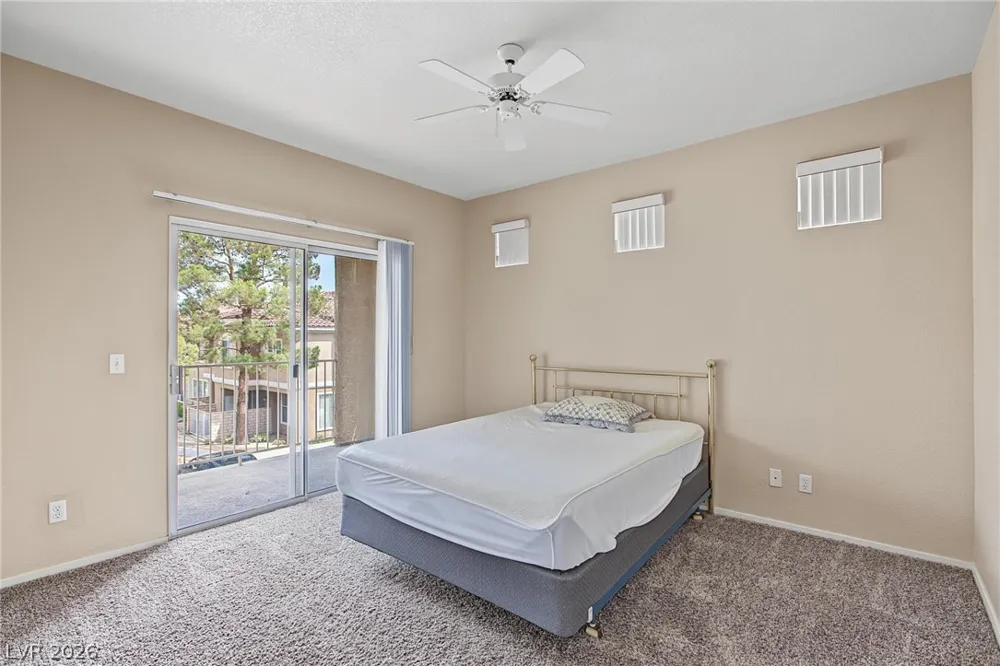 251 S Green Valley Parkway #4122 Henderson, NV 89012