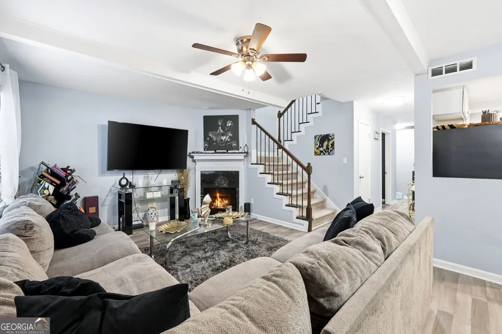 754 Garden View DR Stone Mountain, GA 30083