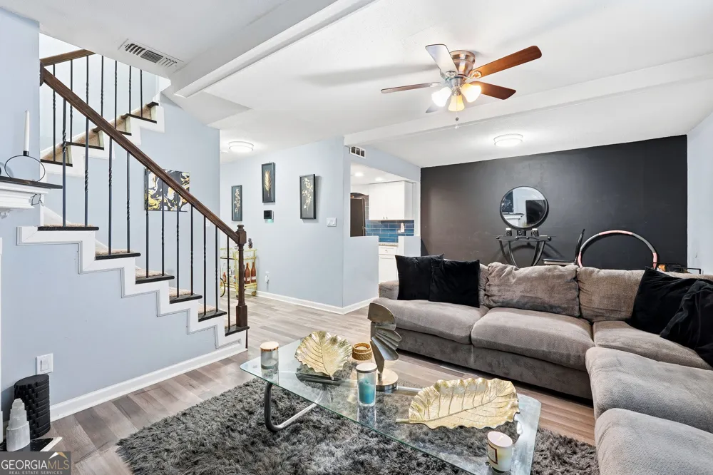 754 Garden View DR Stone Mountain, GA 30083
