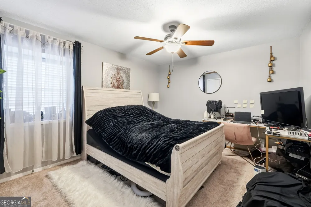 754 Garden View DR Stone Mountain, GA 30083