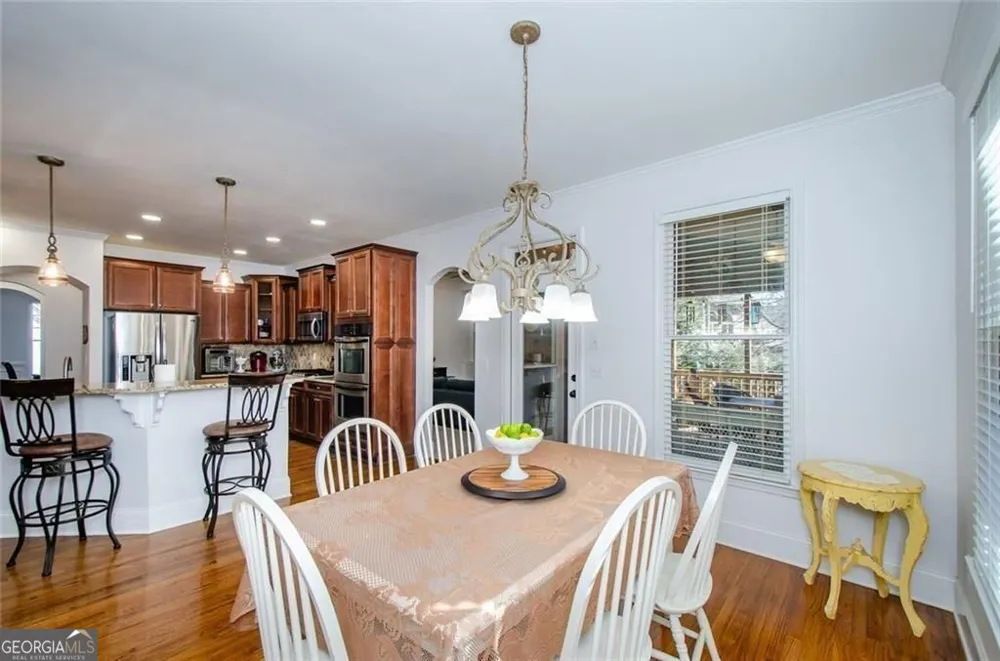 778 Crescent Circle CIR Canton, GA 30115