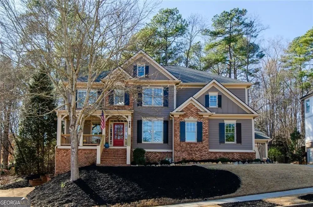778 Crescent Circle CIR Canton, GA 30115