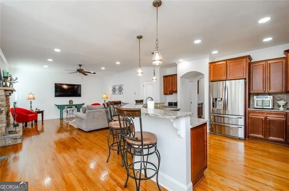 778 Crescent Circle CIR Canton, GA 30115