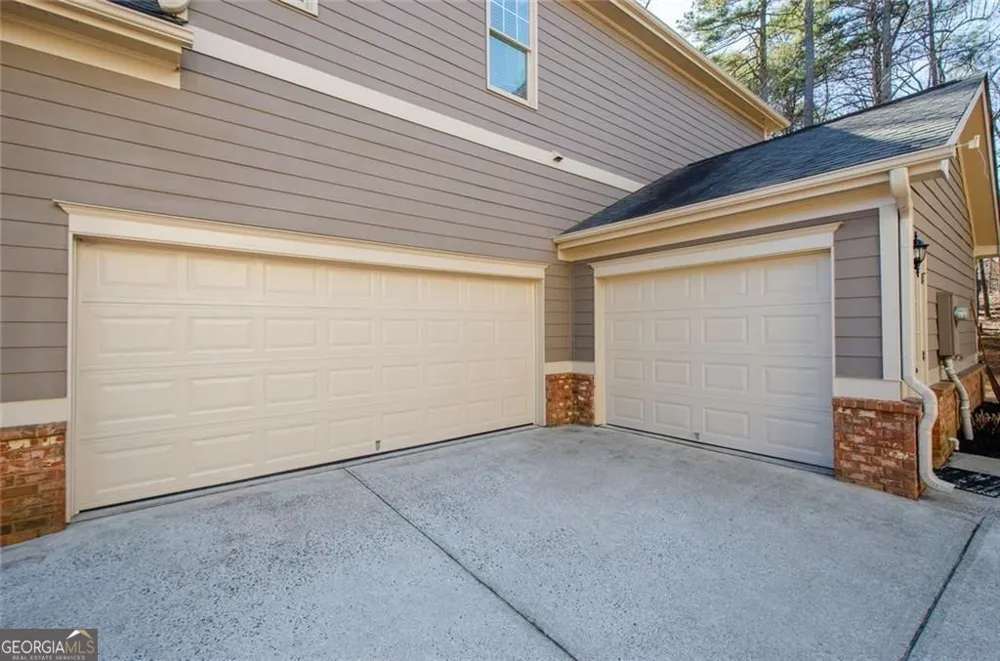 778 Crescent Circle CIR Canton, GA 30115