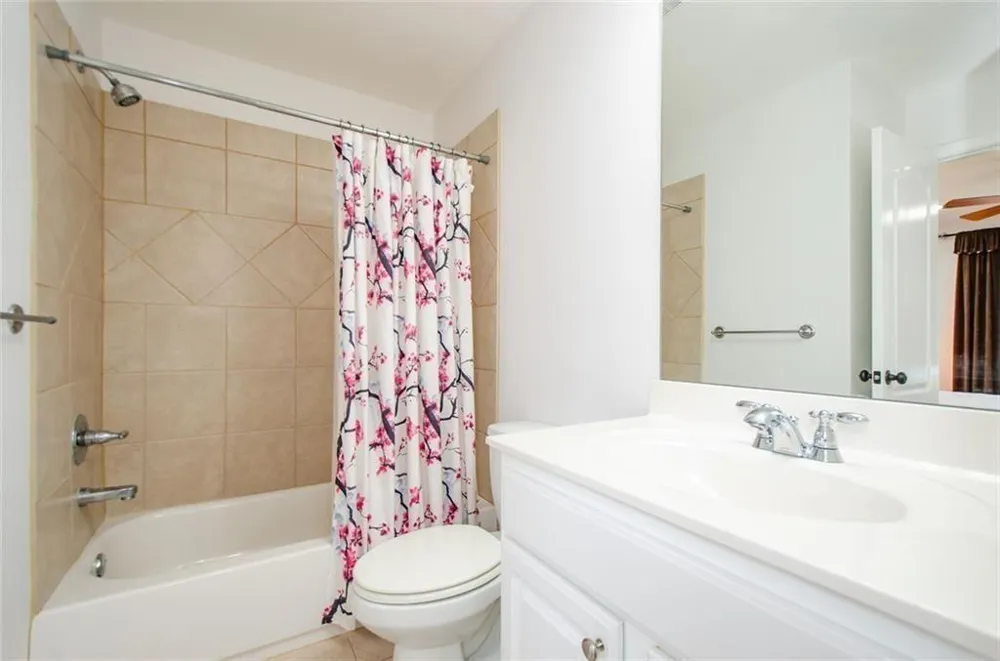 778 Crescent Circle Circle Canton, GA 30115