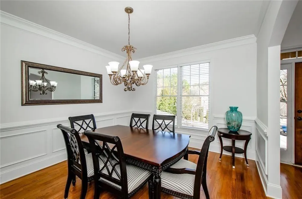 778 Crescent Circle Circle Canton, GA 30115
