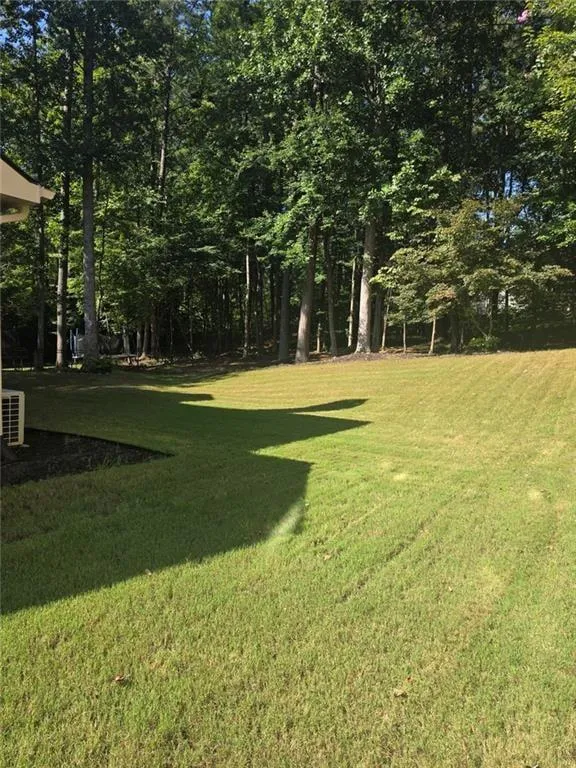 778 Crescent Circle Circle Canton, GA 30115