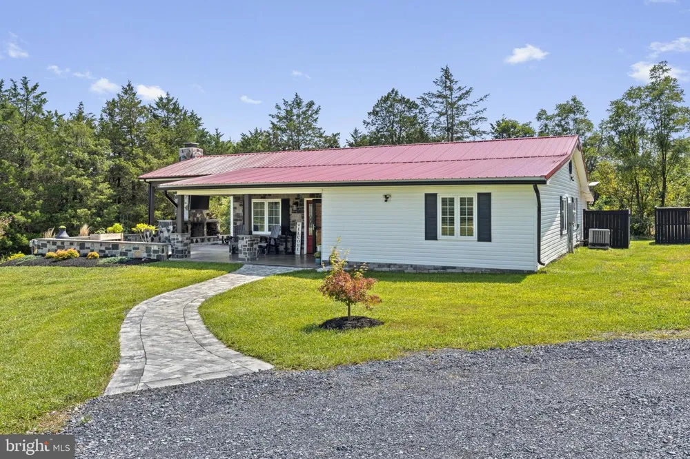 50 ROLLING VALLEY LANE Front Royal, VA 22630
