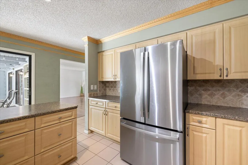 1016 48TH TERRACE Vero Beach, FL 32966