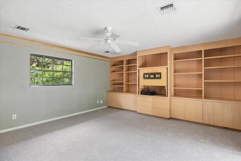 1016 48TH TERRACE Vero Beach, FL 32966