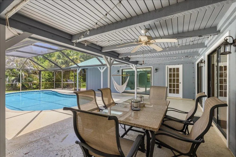 1016 48TH TERRACE Vero Beach, FL 32966