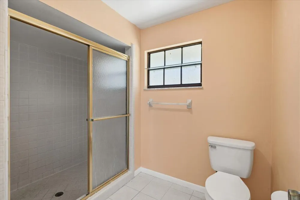 1016 48TH TERRACE Vero Beach, FL 32966