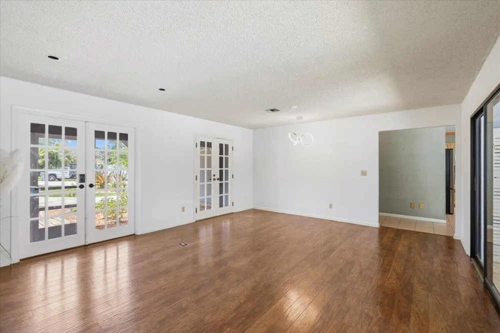 1016 48TH TERRACE Vero Beach, FL 32966