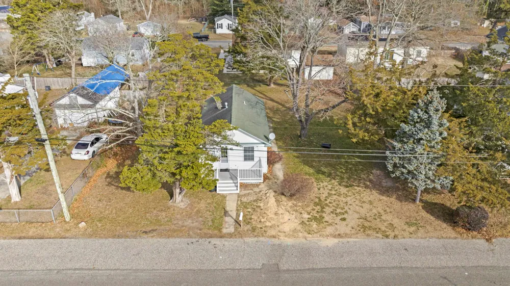 229 E Florida Avenue Villas, NJ 08251