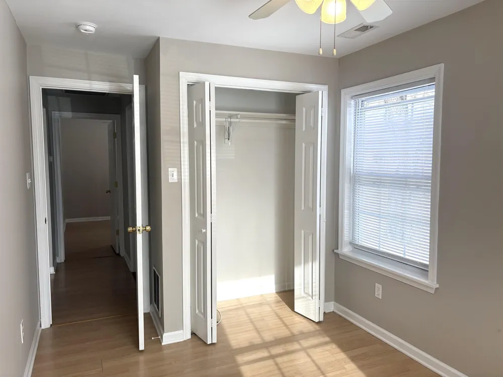 229 E Florida Avenue Villas, NJ 08251
