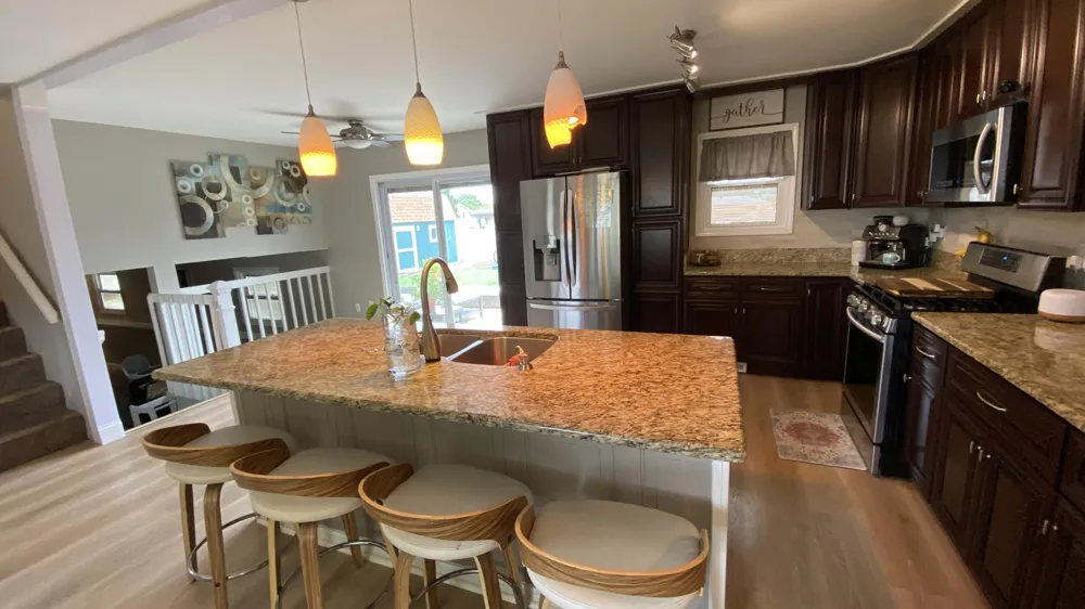 1425 W 97th Place Crown Point, IN 46307
