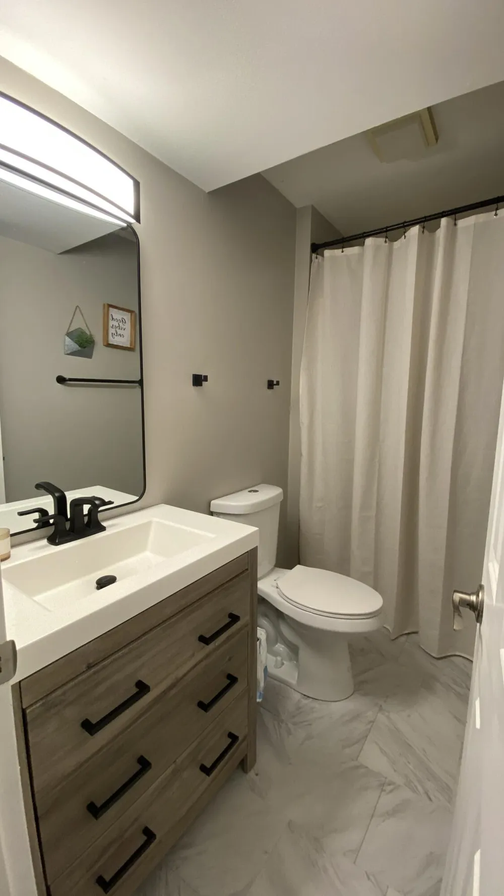 1425 W 97th Place Crown Point, IN 46307