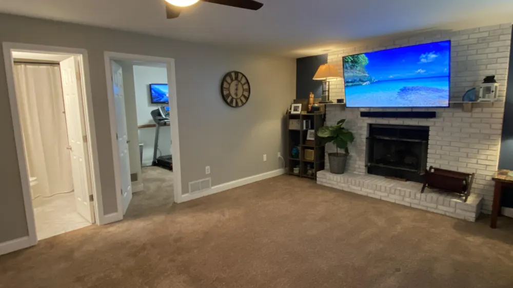 1425 W 97th Place Crown Point, IN 46307