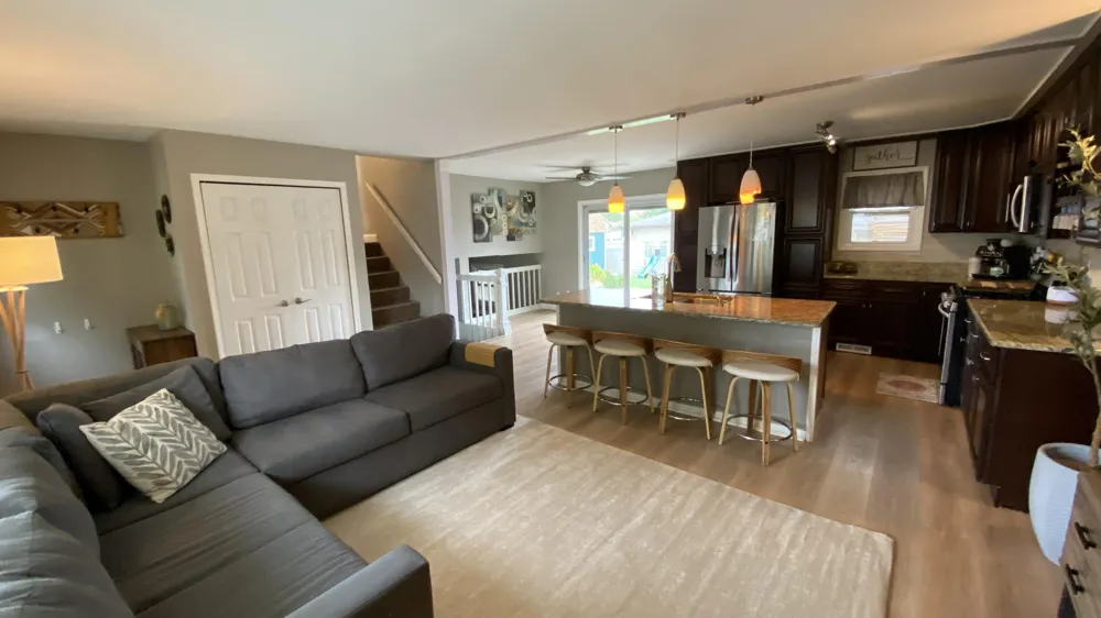 1425 W 97th Place Crown Point, IN 46307