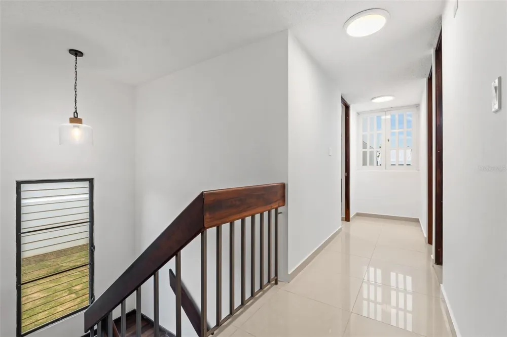 URB VILLAS DE SAN IGNACIO CALLE SAN EDMUNDO #14 San Juan, PR 00927