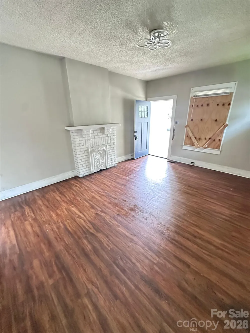 2228 Camp Greene Street Charlotte, NC 28208