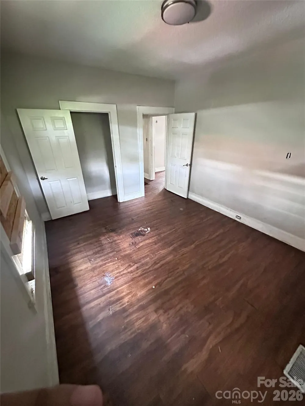 2228 Camp Greene Street Charlotte, NC 28208